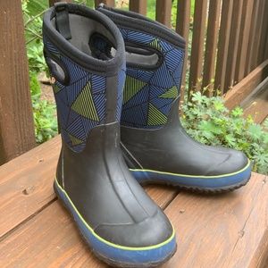 BOGS Big Geo Rain boot - Size Youth 2